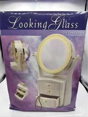 Vintage Double Sided Lighted Vanity Mirror Rotates 360 ° 3 Drawers Gold White 5x